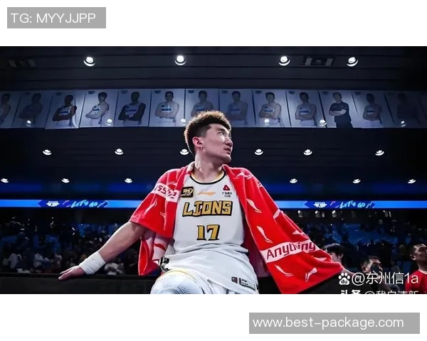 孙铭徽轮椅举杯庆祝首冠胡金秋泪洒赛场感动全场